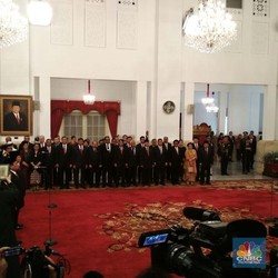 Presiden Reshuffle Kabinet dan Lantik Pejabat Negara