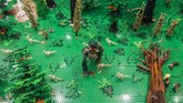 Dunia Jurasik yang terbuat dari mainan LEGO ditampilkan selama pameran LEGO di Stadion Wroclaw di Wroclaw, Polandia pada 17 Januari 2018. (Anadolu Agency/Omar Marques)