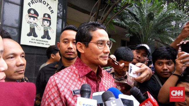 Sandiaga Uno Serahkan Pemeriksaan Selasar BEI Roboh ke Polisi