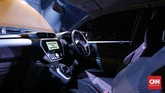Fitur baru lainnya termasuk teknologi vehicle dynamic control (VDC) sebagai standar di semua varian, anti-lock braking system (ABS), electronic brake distribution (EBD) dan brake assist (BA), traction control (TCS) dan brake limited slip differential (B-LSD). (dok. CNNIndonesia/Safir Makki)