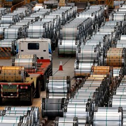 Ada Perang Dagang, Aktivitas Pabrik China Malah Meningkat