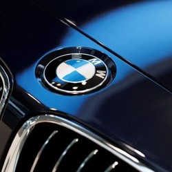 BMW Tiba-Tiba Tarik 100.000 Mobil, Ada Skandal Apa?