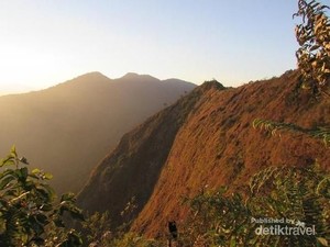 Mahasiswa ITB yang Hilang di Gunung Puntang Ditemukan Selamat