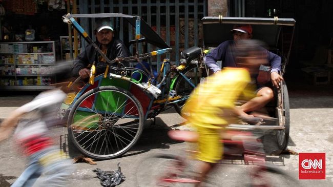 Cegah Urbanisasi, Sandiaga Hanya Latih Tukang Becak Terdaftar