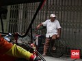 Bikin Macet dan Dikayuh Manusia, Alasan Warga Tolak Becak