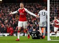 Arsenal Pesta Gol Tanpa Sanchez, MU Menang Tipis atas Burnley