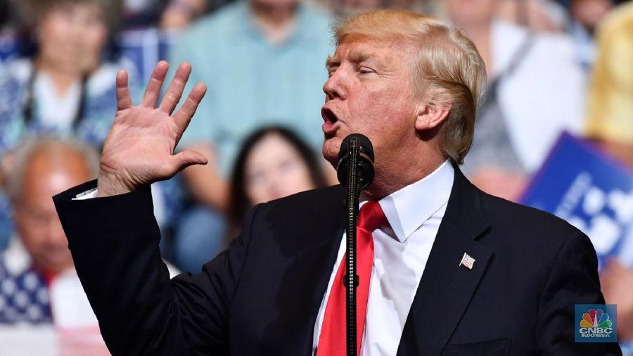 Sanksi baru tersebut diperkirakan akan diumumkan dalam pidato Trump di depan Konferensi Aksi Politik Konservatif (CPAC) hari Jumat