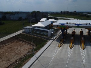 Libur Imlek, Volume Kendaraan Melintas di Tol Belmera-MKTT Alami Kenaikan
