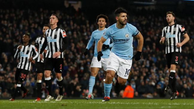 'Hattrick Aguero Bukti ManCity Tak Butuh Striker Lagi'