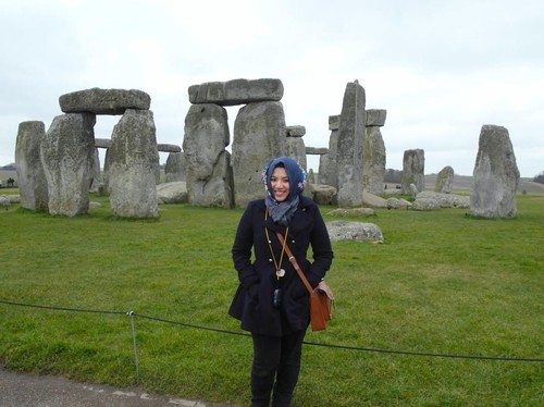 Salut! Hijab Traveler Asal Singapura Ini Rajin Berbagi Ke Panti Asuhan Salut! Hijab Traveler Asal Singapura Ini Rajin Berbagi Ke Panti Asuhan