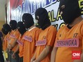 Polisi Tangkap Supir Taksi Online Pengantar 'Penumpang Tuyul'