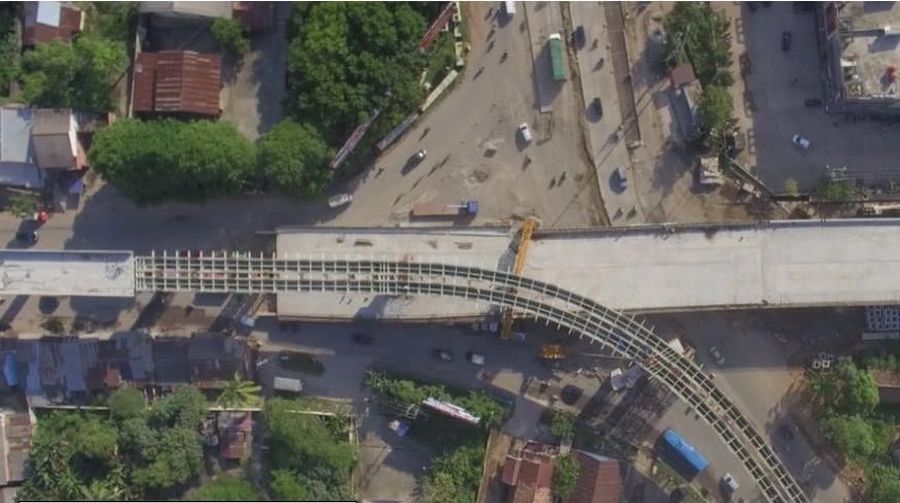 Jembatan sepanjang 337 meter ini menjadi jembatan terpanjang di NTT dan merupakan bagian dari jalan lingkar luar kota kupang