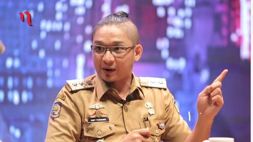  Gaya  Rambut  Pasha  Ungu  yang Pernah Jadi Tren Mohawk  