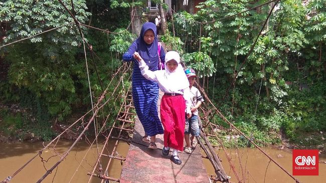 DKI dan Depok Cari Solusi Perbaikan Jembatan 'Indiana Jones'