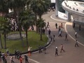 VIDEO: Jakarta Diguncang Gempa, Warga Menyelamatkan Diri