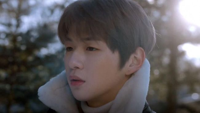 Air Mata Kang Daniel 'Wanna One' di Lagu Sendu 'Davichi'