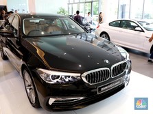 Harga Mobil Range Rover & BMW Terjun Bebas, Borong Sekarang!
