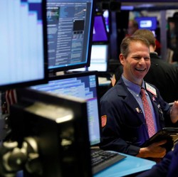 Menguji 'Kesetiaan' Investor Asing