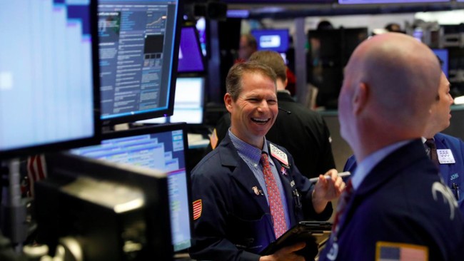 Wall Street Pesta Rekor Baru, Tapi Diam-Diam Ada yang Merana