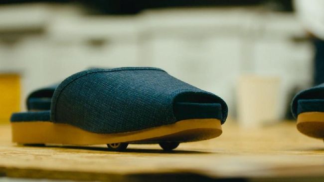 Penginapan Jepang Siapkan Sandal Berteknologi Tinggi