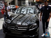 Mercedes-Benz: Pasar Mobil Premium Lesu Pada Mei dan Juni