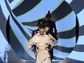 Persembahan Couture Jean Paul Gaultier untuk Pierre Cardin