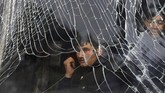 Ledakan terjadi hanya berjarak sekitar 500 meter dari Kedutaan Besar Republik Indonesia (KBRI) di Kabul, Afghanistan. (REUTERS/Omar Sobhani)