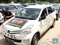 Driver Taksi Online Rapatkan Barisan, Siap-siap Demo