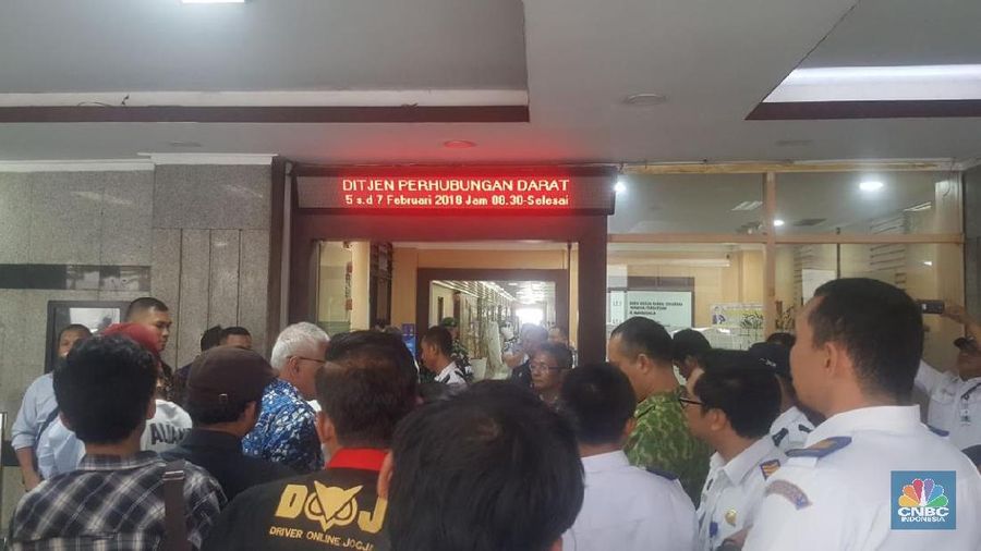 Sejumlah perwakilan dari taksi online diterima oleh Kementerian Perhubungan guna berdialog terkait penolakan terhadap Permen Perhubungan Nomor 108 tahun 2017.