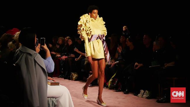 Viktor&Rolf dan Fesyen Daur Ulang yang Ramah Lingkungan