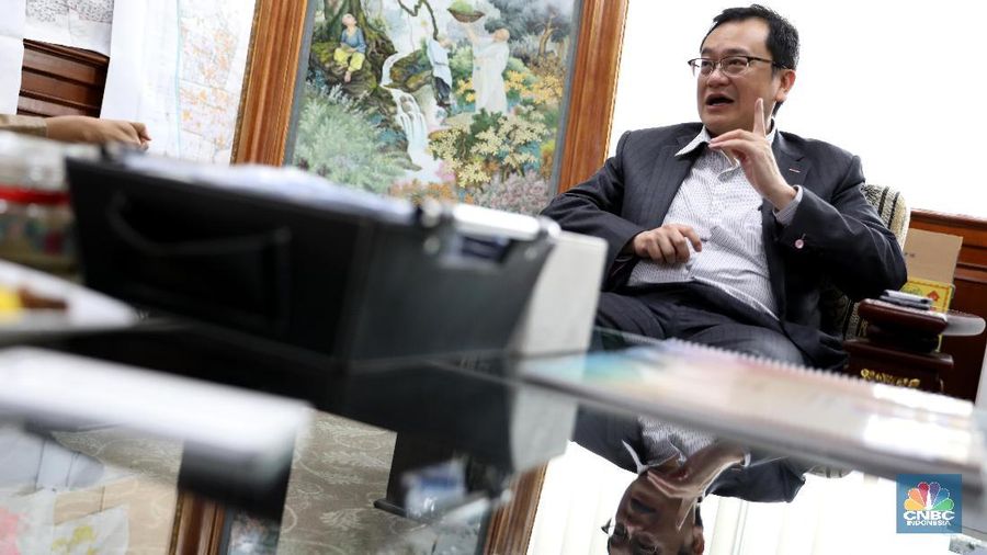Selama pemeriksaan tersebut, Bentjok mendapatkan 15-16 pertanyaan dari Kejaksaan Agung Tindak Pidana Khusus.