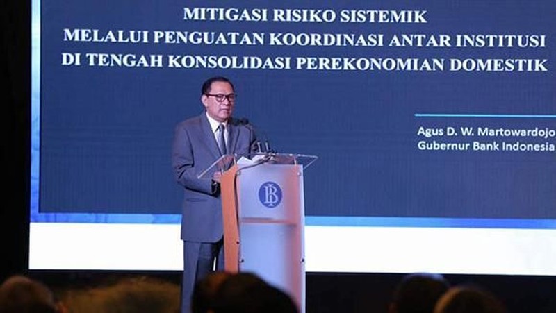 Presiden Joko Widodo (Jokowi) telah mengirimkan tiga nama usulan calon Deputi Gubernur Bank Indonesia (BI) pengganti Perrry Warjiyo.