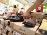 Clarks Buka Suara Soal Tutup Seluruh Gerai di Indonesia