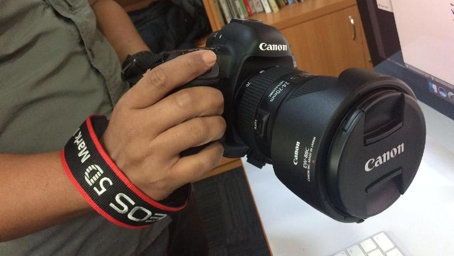 Canon memperkirakan laba usahanya akan naik 27% tahun ini menjadi 420 miliar yen