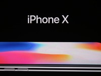 Ini Ponsel yang Mirip iPhone X Seharga Rp 550 Ribu