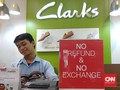 Jelang Tutup Lapak, Konsumen Berburu Sepatu 'Diskonan' Clarks