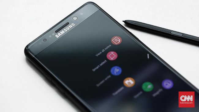 Samsung Tunda Produksi Note 9 Demi Layar Kian Tipis
