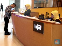 Ketua OJK Belum Terima Laporan Merger BTPN-SMBCI