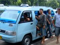 VIDEO: Pengemudi Angkot Tanah Abang Demo di Balai Kota