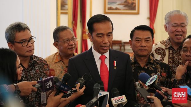 Jokowi Sebut Lartas Impor Cuma 'Akal-akalan' Spekulan