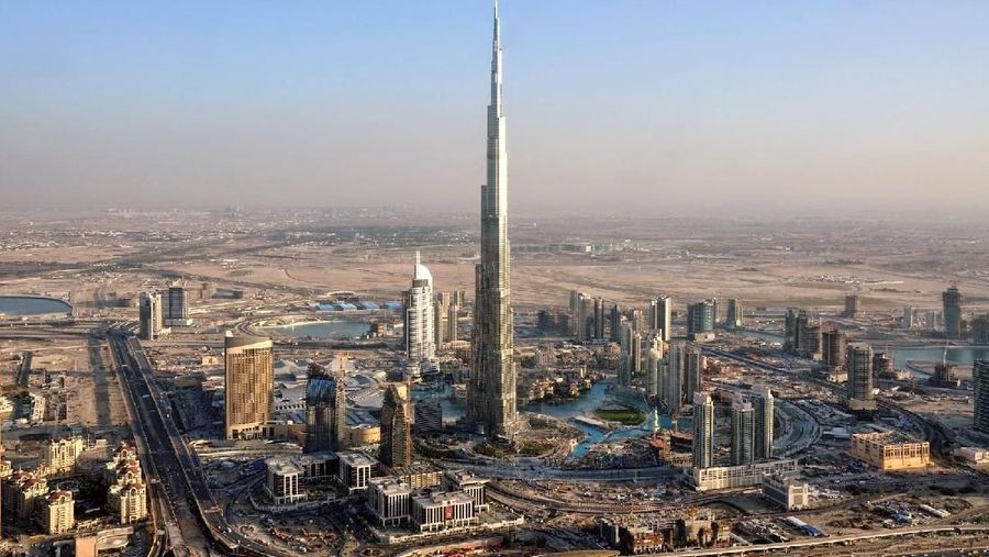Arab Saudi dan Rusia merencanakan pembuatan pakta jangka panjang untuk pangkas produksi minyak dari negara-negara eksportir besar beberapa tahun ke depan