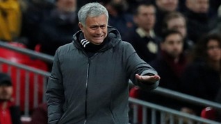 Mourinho Kritik Jadwal Liga Inggris Mepet dengan Piala Dunia