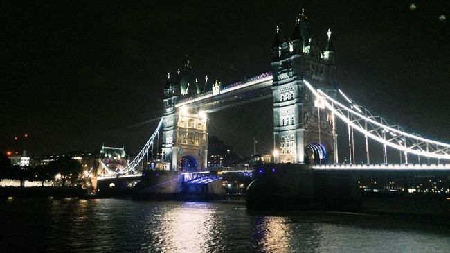 Ditemukan Bom Bekas PD II, Bandara London Ditutup