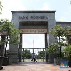 Bukan Suku Bunga, BI Pilih Jual SBN Demi 'Lindungi' Rupiah