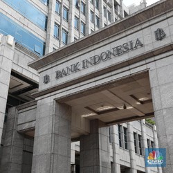 Orang RI Sulit Belanja, Saatnya Suku Bunga BI Turun?