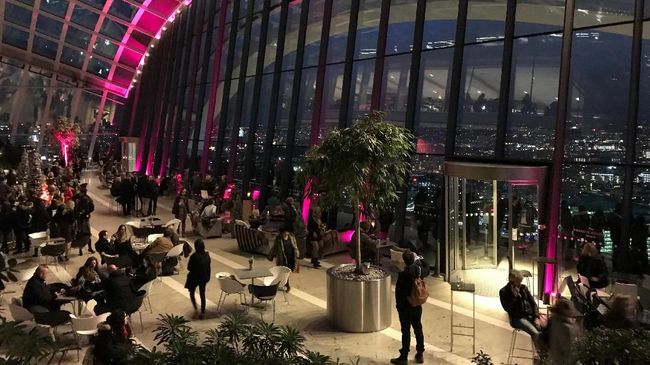 London Suguhkan Cerita Pendek untuk Wisatawan