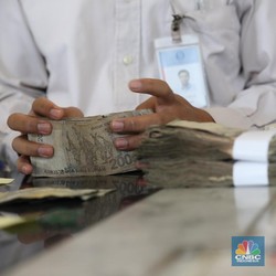 Rupiah Tambah Lemah, Grogi Tunggu Pemilu?