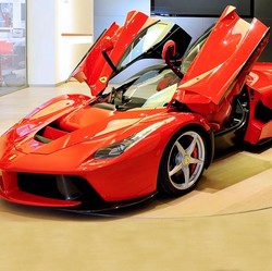 Ferrari dan Fiat Tunjuk Bos Baru
