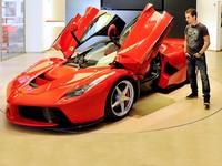 Ferrari Bakal Rilis Mobil Listrik Mewah, Harganya Segini