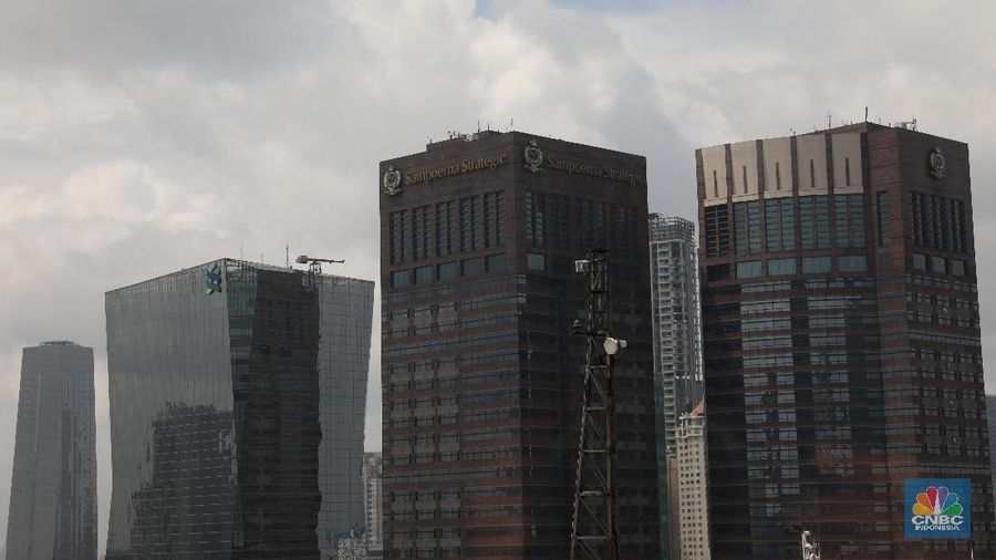 Ilustrasi Gedung Sampoerna Strategic dan standard chartered ( foto: վ/Muhammad Sabki)